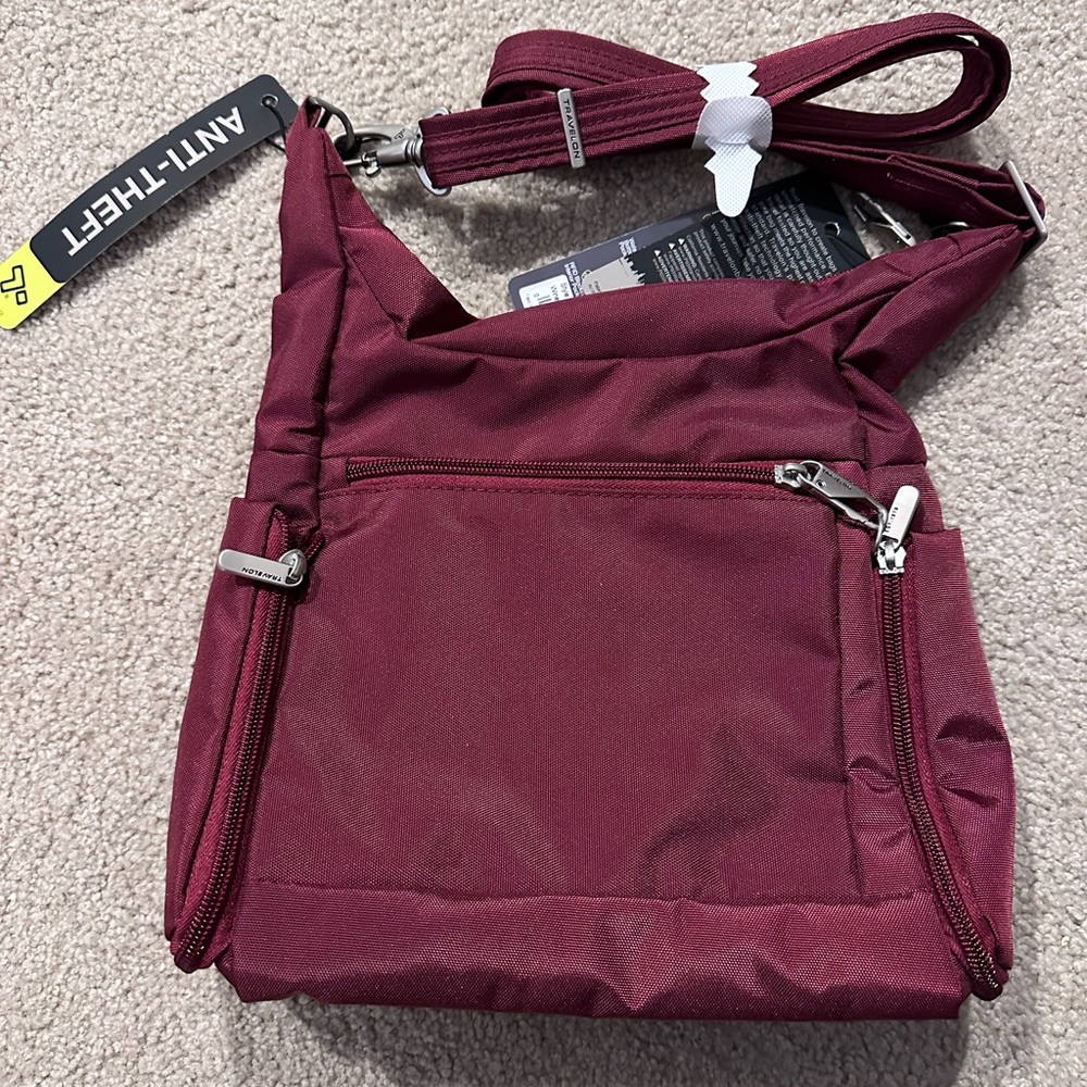 Travelon anti-theft messenger bag